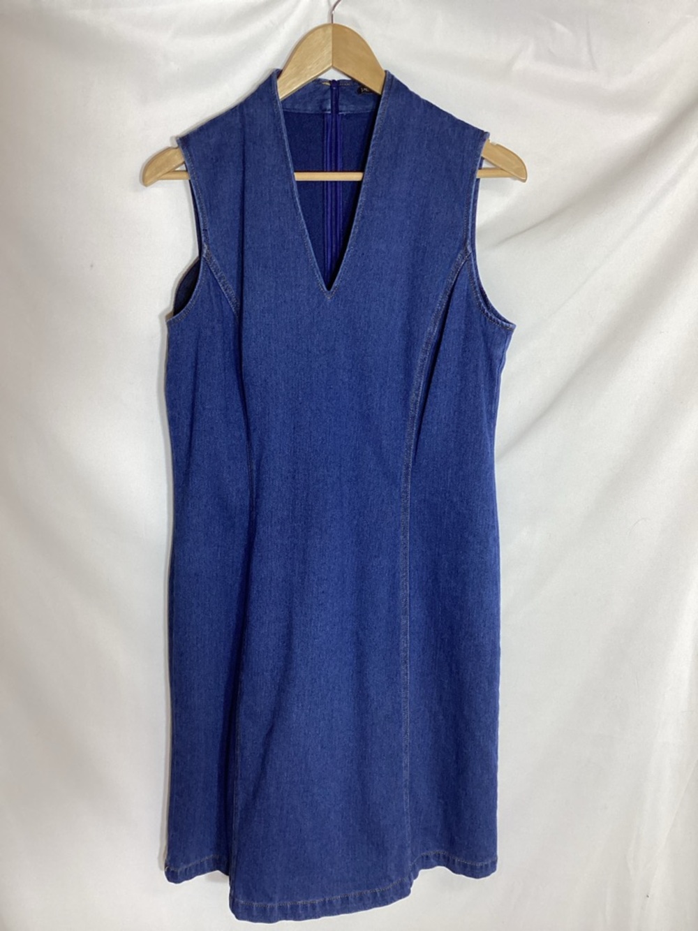 J. McLaughlin Blue Stretch Knit Denim Ivana Sleeveless Sheath Dress Size L - Picture 2 of 9